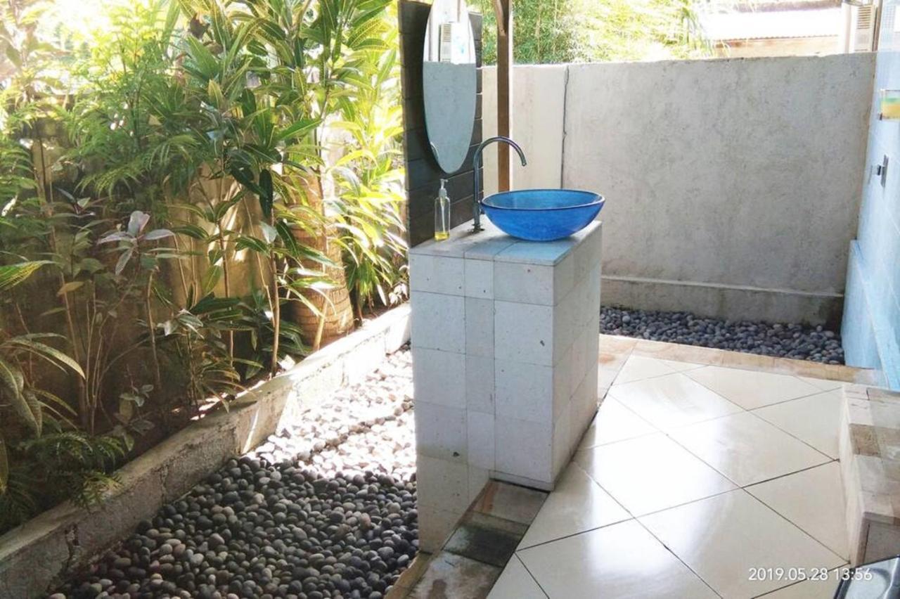 Rigils Lembongan Bungalow Exterior photo